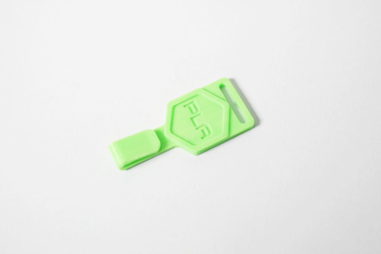 eSUN PLA+材料打印的挂钩展示图反面
